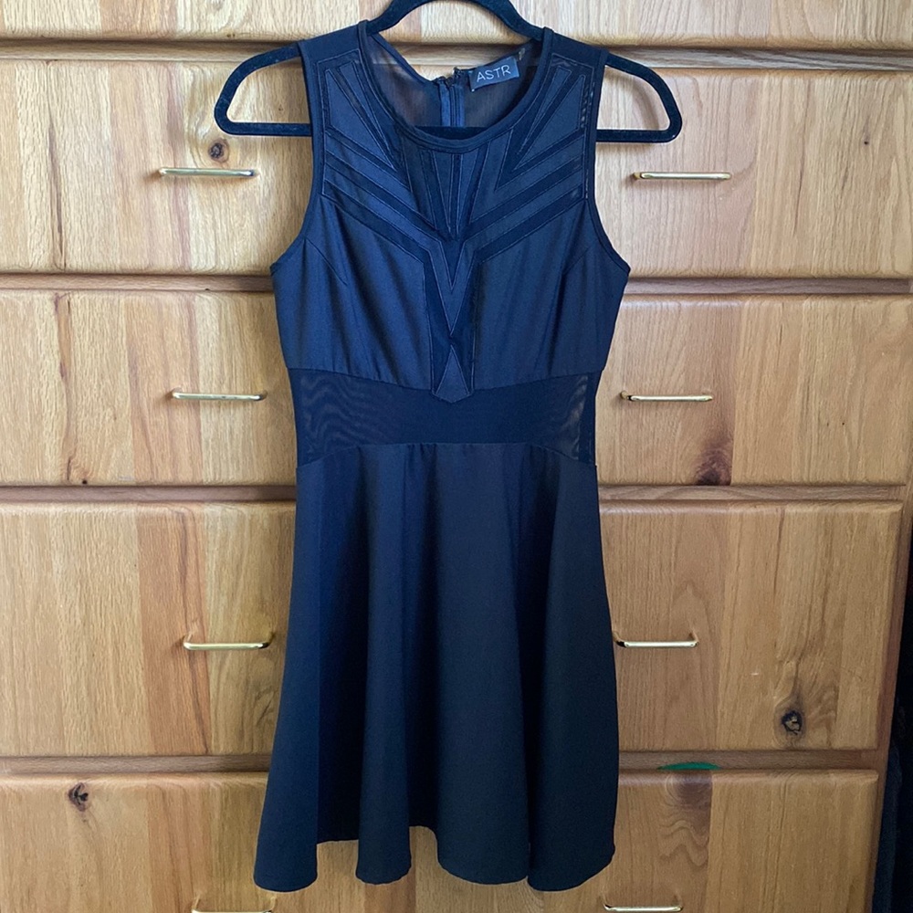 ASTR Little Black Sleeveless Cocktail Party Dress Mesh Size Medium